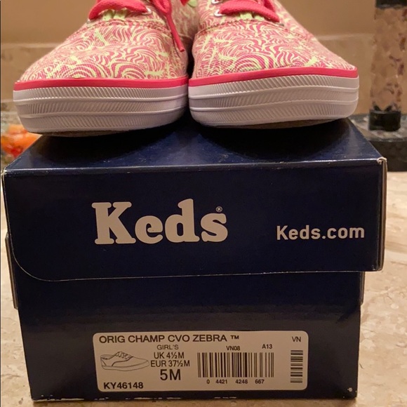 NEON 🦓 KEDS, OH MY!!! - Picture 3 of 7
